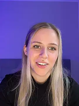 Snapshot of lunawolf21 chatting on 02-20-25, 07:23 lunawolf21 online show from 02-20-25, 07:23