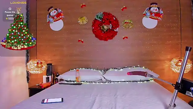 gisellove1 online show from 12-30-24, 04:20