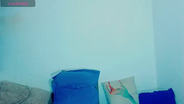 alexandrasexy32 online show from 05-13-26, 03:15