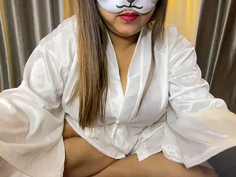 Snapshot of ankita-bonggirl chatting on 02-07-25, 06:02 ankita-bonggirl online show from 02-07-25, 06:02