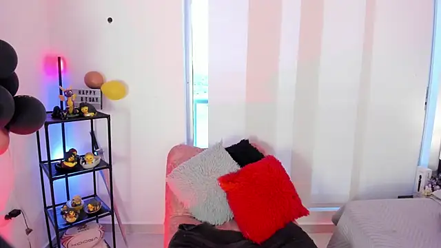 AndreaVelasco online show from 06-20-26, 04:21