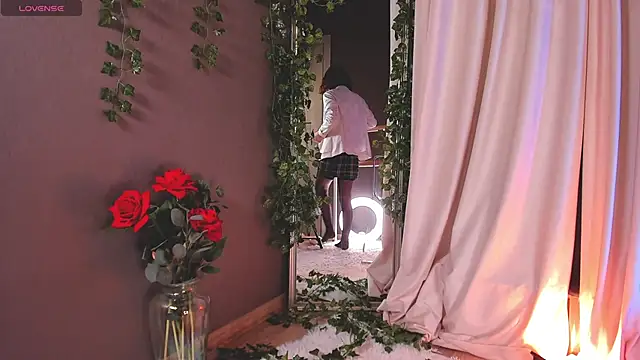 Snapshot of mind_game chatting on 02-21-25, 12:06 mind game online show from 02-21-25, 12:06