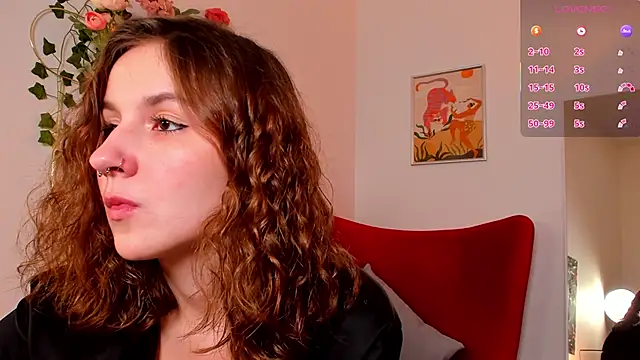 Snapshot of mind_game chatting on 10-31-25, 12:06 mind game online show from 10-31-25, 12:06