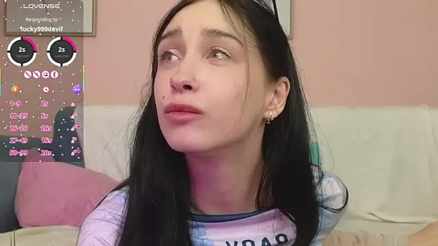 AlicePlayss online show from 02-10-25, 01:03