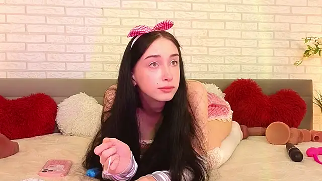 AlicePlayss online show from 03-06-25, 10:26