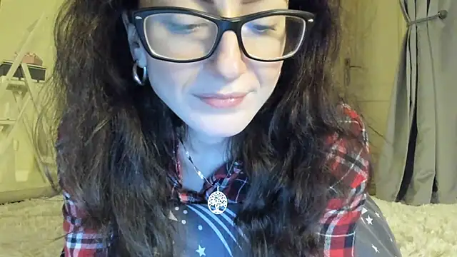 Snapshot of Baby_Jewel chatting on 01-23-25, 02:17 Baby Jewel online show from 01-23-25, 02:17