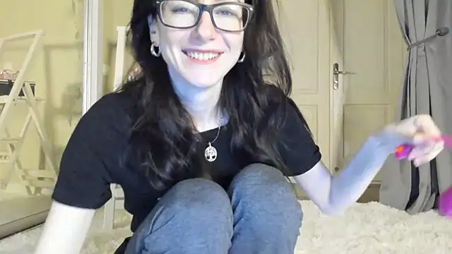 Snapshot of Baby_Jewel chatting on 02-02-25, 11:08 Baby Jewel online show from 02-02-25, 11:08