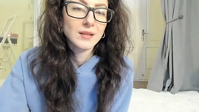 Snapshot of Baby_Jewel chatting on 02-11-25, 11:10 Baby Jewel online show from 02-11-25, 11:10