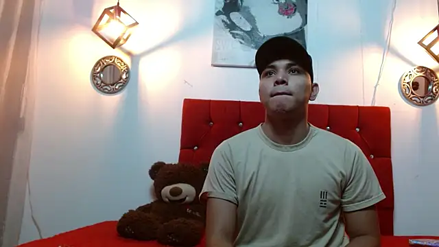 couple lovelyds online show from 01-12-25, 12:55