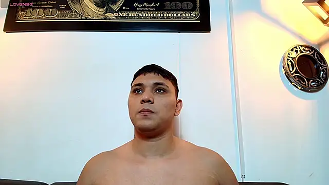 couple lovelyds online show from 02-15-26, 08:38