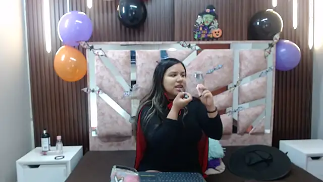 Snapshot of stephanieross202cl chatting on 10-31-25, 03:51 stephanieross202cl online show from 10-31-25, 03:51