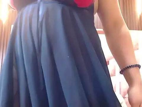 Snapshot of stephanieross202cl chatting on 12-14-25, 04:18 stephanieross202cl online show from 12-14-25, 04:18