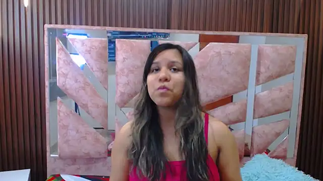 Snapshot of stephanieross202cl chatting on 12-20-25, 04:08 stephanieross202cl online show from 12-20-25, 04:08