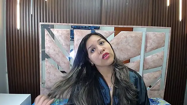 stephanieross202cl online show from 01-12-26, 04:18