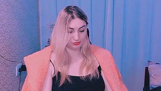 Snapshot of JaneLaJewel chatting on 01-13-26, 06:46 JaneLaJewel online show from 01-13-26, 06:46