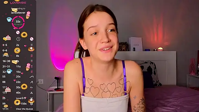 Sweet Evva online show from 11-10-25, 05:34