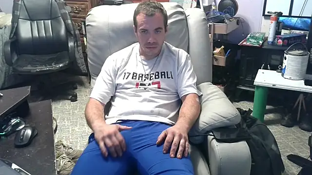 ScubaStevex online show from 10-25-25, 06:57