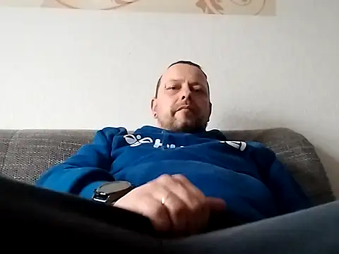 ich411983 online show from 02-28-25, 03:37