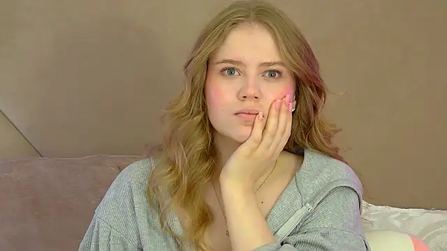 SelinSwarovski online show from 11-03-25, 04:08