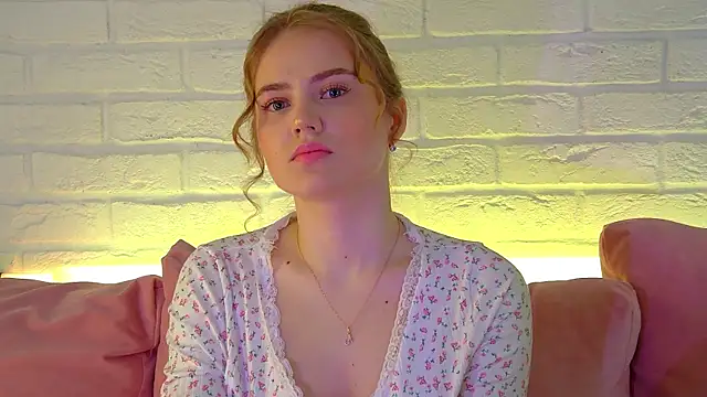 SelinSwarovski online show from 02-23-26, 03:53