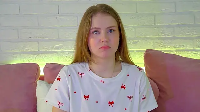 SelinSwarovski online show from 03-10-26, 04:34