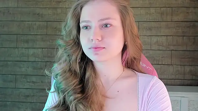 SelinSwarovski online show from 04-18-26, 07:07