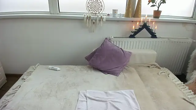 Arya Shinex online show from 01-10-25, 11:00