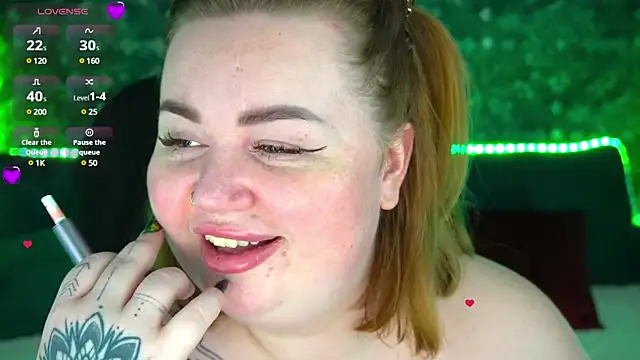 ZaraReignn online show from 12-22-24, 10:15