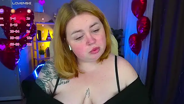 ZaraReignn online show from 02-17-25, 09:08