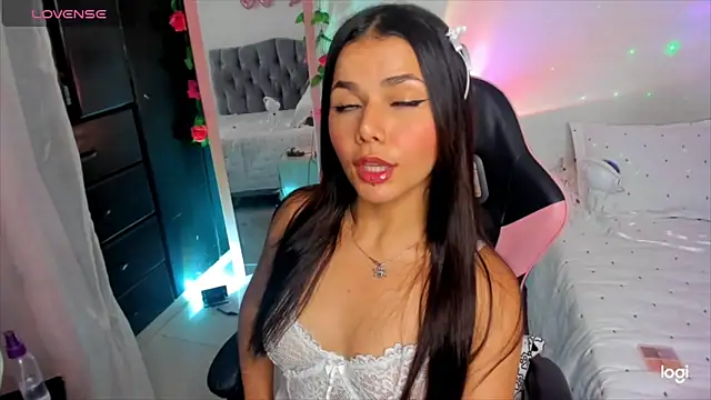 Snapshot of Kaoriyoshii chatting on 02-23-25, 06:17 Kaoriyoshii online show from 02-23-25, 06:17