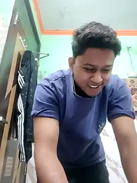 Snapshot of sailord chatting on 12-25-24, 10:50 sailord online show from 12-25-24, 10:50