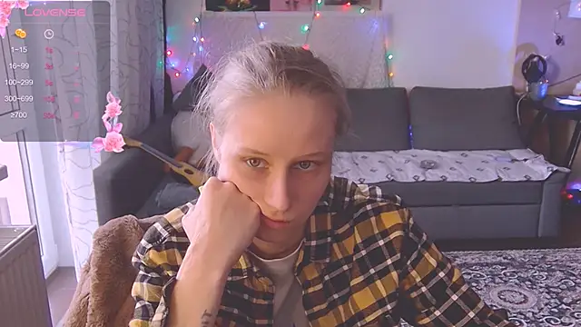 KatiKate online show from 03-09-25, 02:54