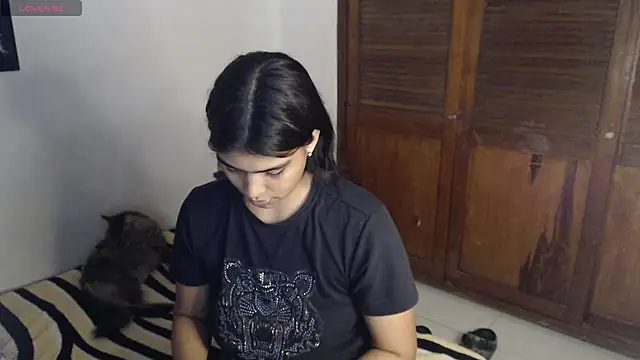 Pocahontas Princess  online show from 12-15-25, 05:34