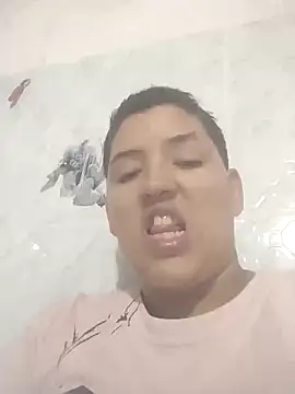 Snapshot of Marilin_Jessie chatting on 09-28-25, 04:29 Marilin Jessie online show from 09-28-25, 04:29