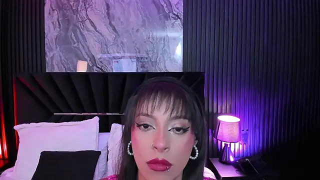 MiiaaMoonroee online show from 05-31-26, 03:26