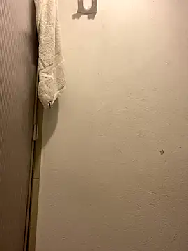 Snapshot of girl_anni chatting on 09-09-25, 10:59 girl anni online show from 09-09-25, 10:59