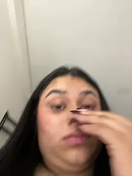 alissonfernandez  online show from 03-01-25, 04:00