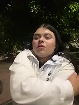 alissonfernandez  online show from 03-23-25, 04:27