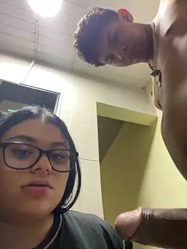 alissonfernandez  online show from 09-18-25, 03:19