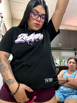 alissonfernandez  online show from 10-03-25, 12:57