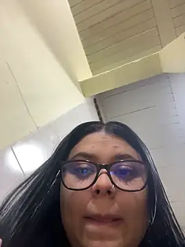 alissonfernandez  online show from 10-14-25, 10:27