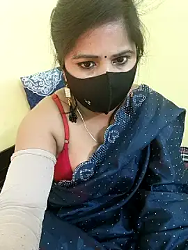 Snapshot of Simran-Kudi chatting on 01-19-25, 11:01 Simran-Kudi online show from 01-19-25, 11:01