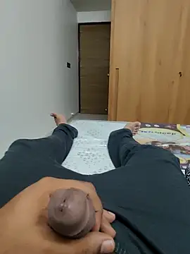 Snapshot of IndianM5823 chatting on 09-16-25, 05:58 IndianM5823 online show from 09-16-25, 05:58