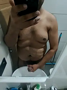 Snapshot of IndianM5823 chatting on 10-29-25, 02:36 IndianM5823 online show from 10-29-25, 02:36