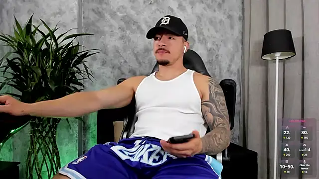 boyc022  online show from 04-26-26, 01:47