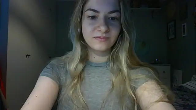 ROSIEx sweet online show from 04-27-26, 07:06