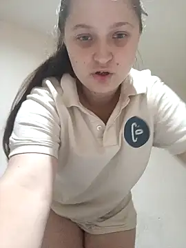 Snapshot of kila_lo chatting on 01-29-25, 10:53 kila lo online show from 01-29-25, 10:53