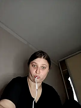 Snapshot of kila_lo chatting on 02-14-25, 07:33 kila lo online show from 02-14-25, 07:33