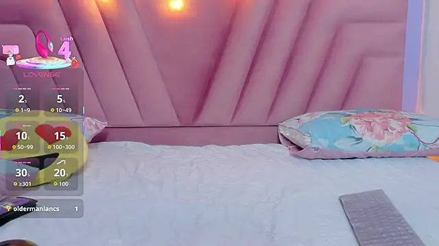 hornybarelylegalgirl online show from 01-12-26, 12:43