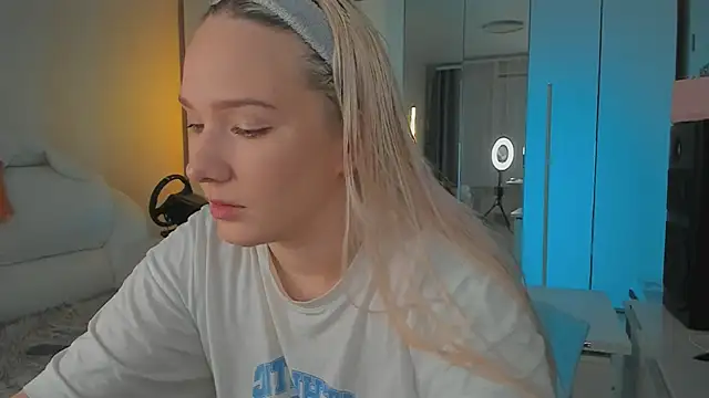 Snapshot of 1AlexaGoddess3 chatting on 01-31-25, 02:58 1AlexaGoddess3 online show from 01-31-25, 02:58